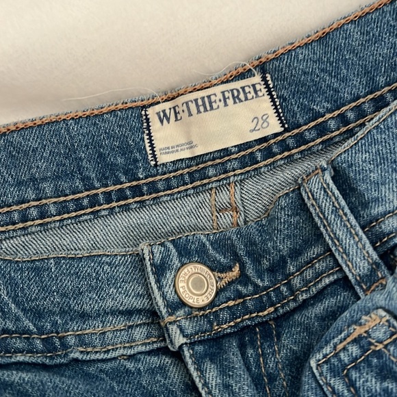 We the Free women’s jeans crop jeans size 28 - Picture 3 of 6
